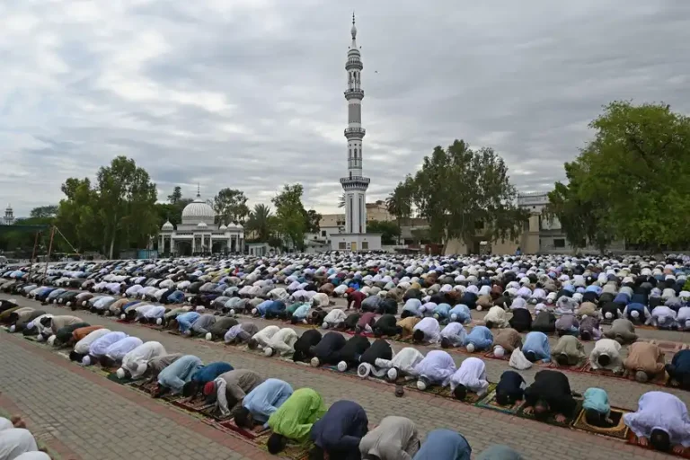 how to pray eid prayer